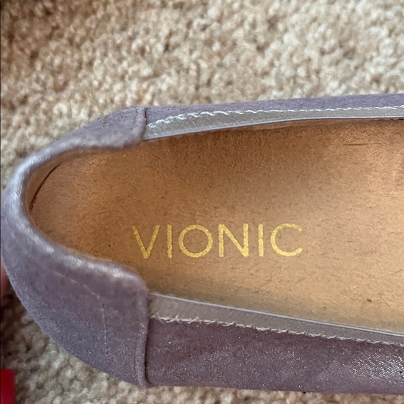 Vionic Caroll Shimmery Lavender Snakeskin Flats - Picture 6 of 8